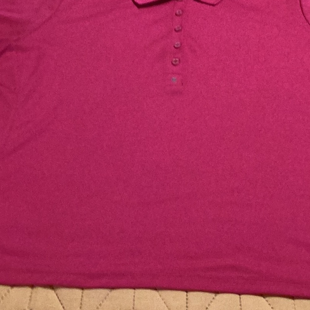 IZOD Golf top